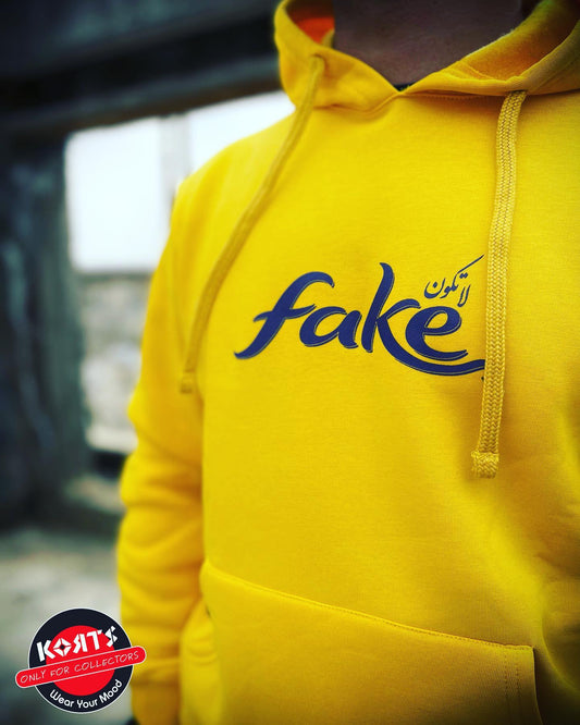Hoodie La Tkoon Fake - لا تكون فيك